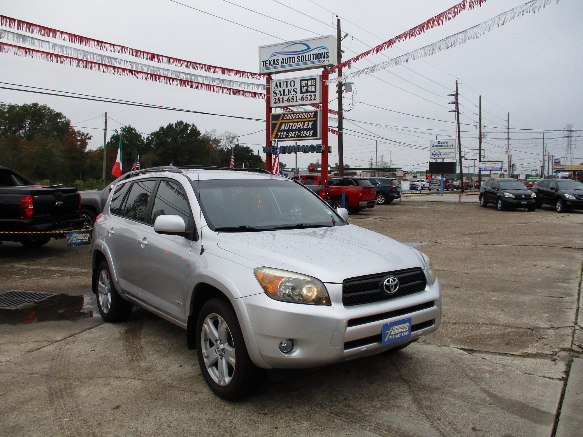 photo of 2007 TOYOTA RAV4 SUV 4-DR